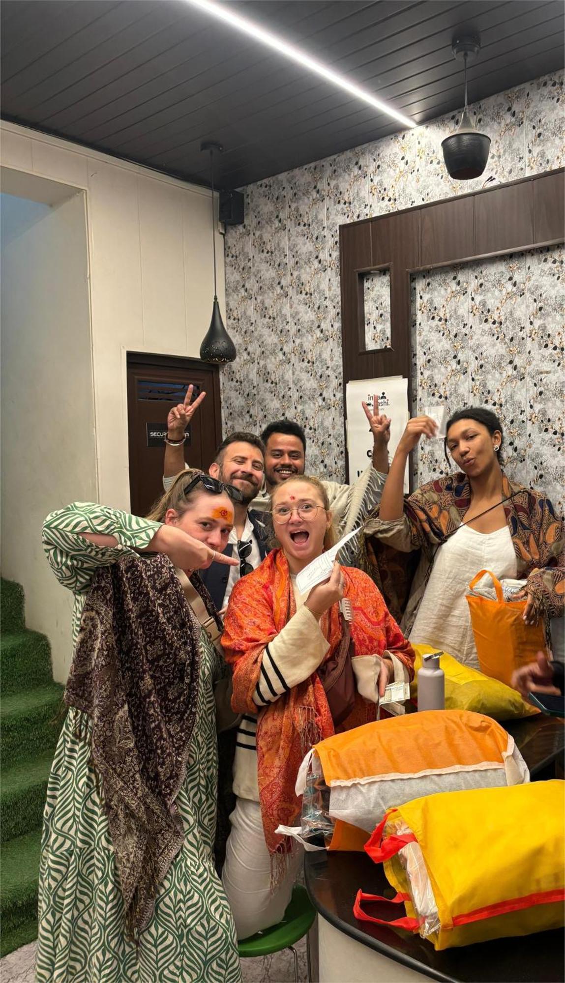 Inka Kashi Hostel 瓦拉纳西 外观 照片